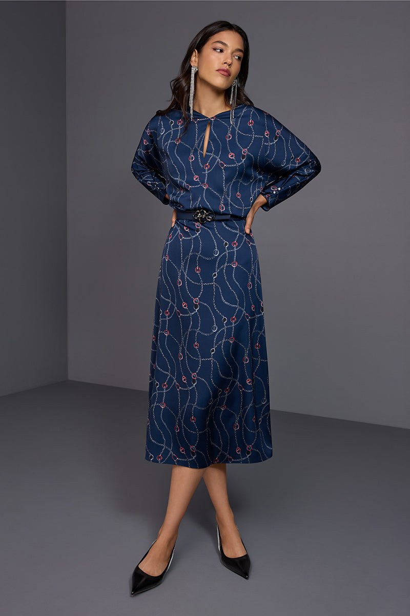 Midi dress with chain print