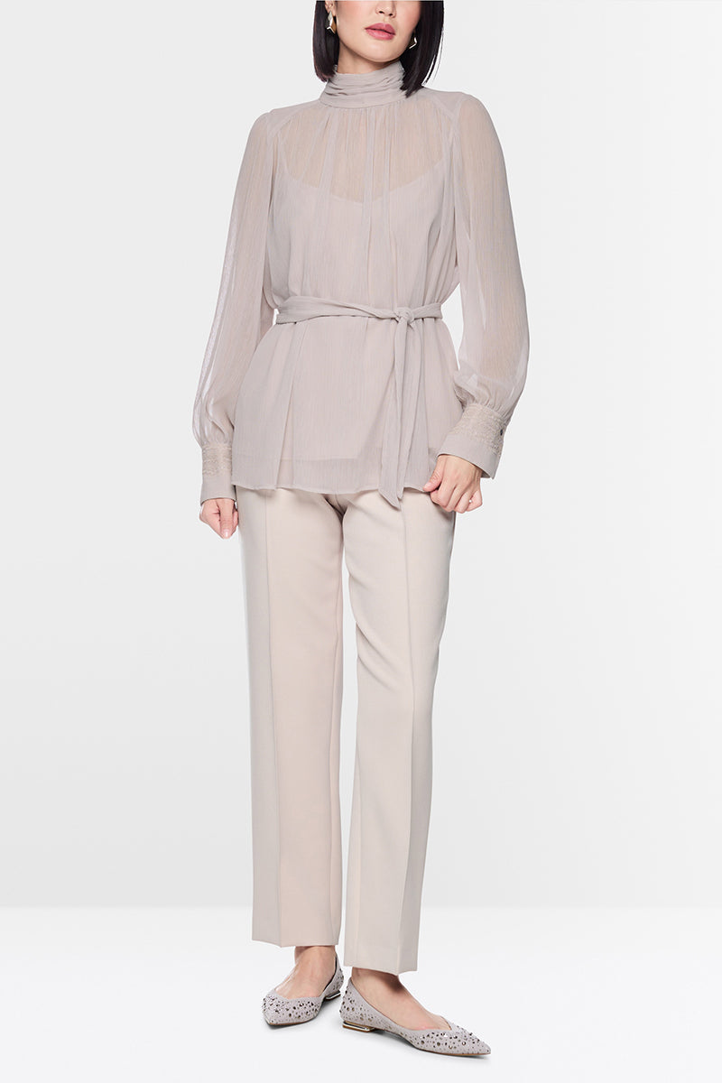 Crêpe blouse with tie belt