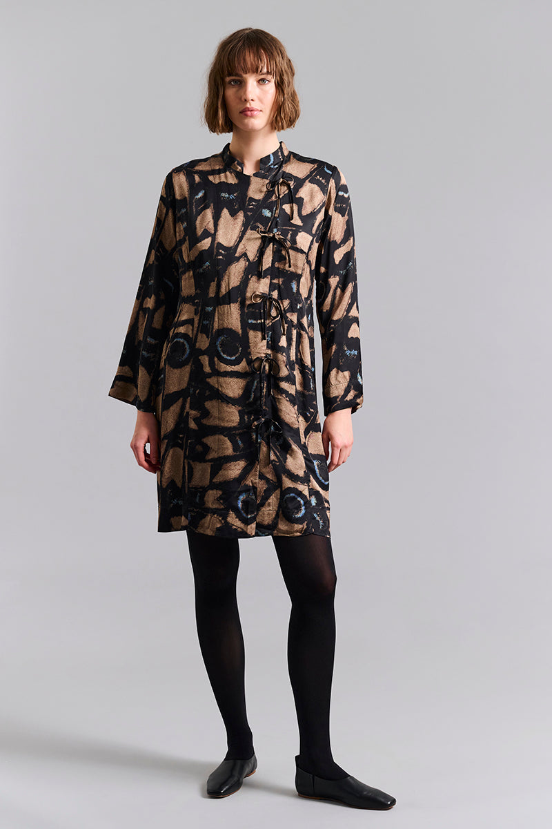 Kuhaki FSC dress with collar