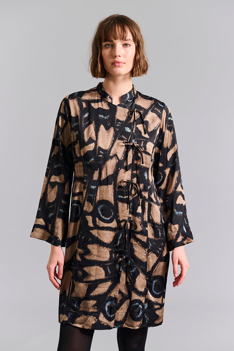 Kuhaki FSC dress with collar