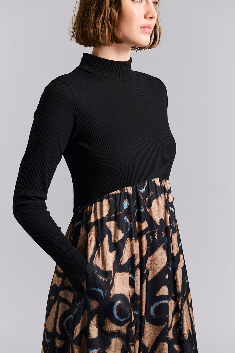 Kuhaki FSC high-neck dress