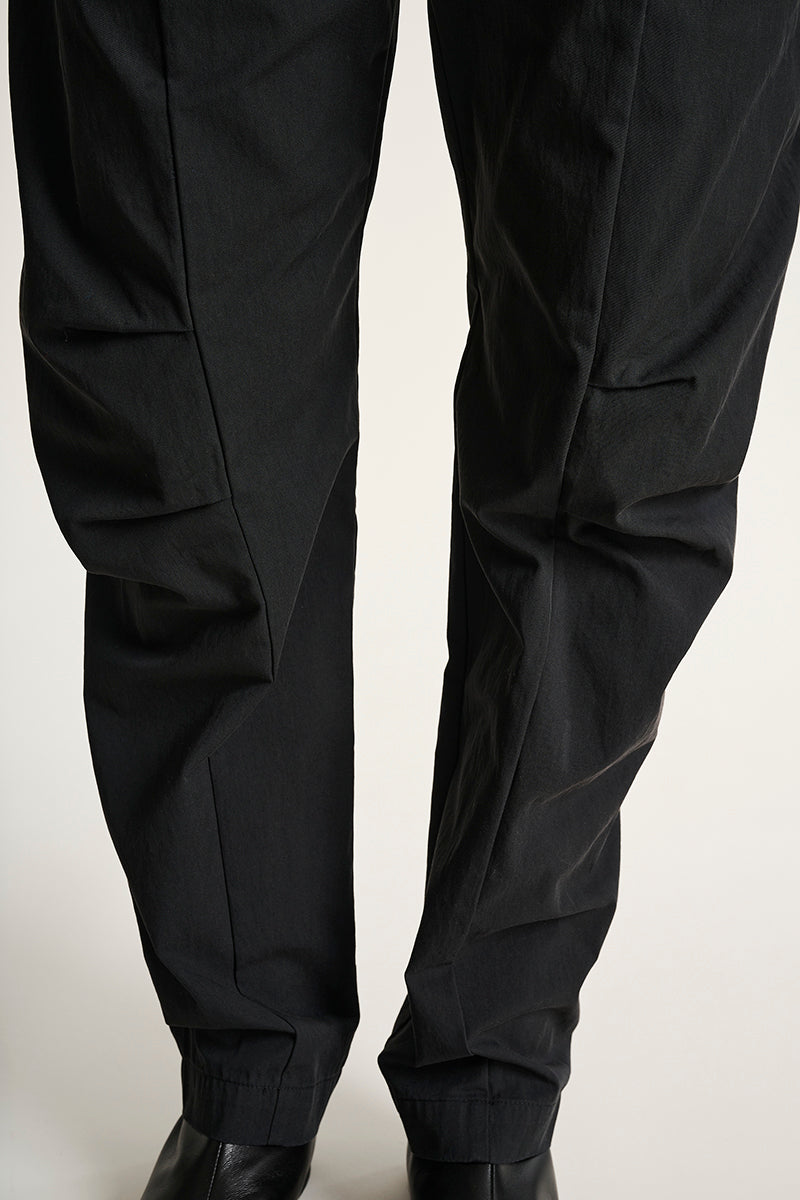 Tazuke trousers with pleats