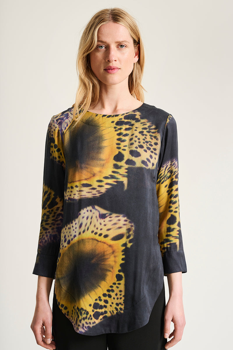 Shinobe blouse with boatneck