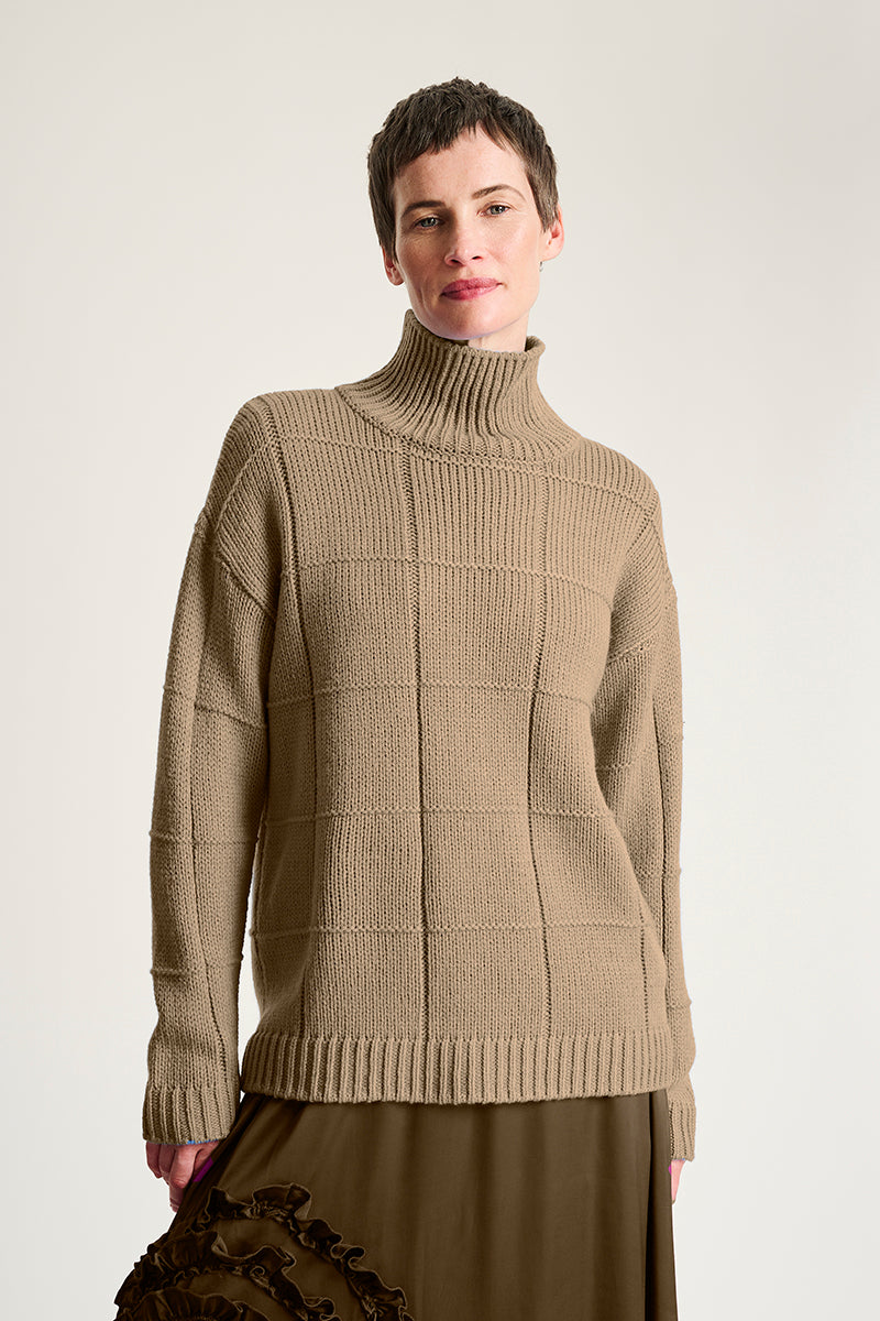 Nitto turtleneck blouse
