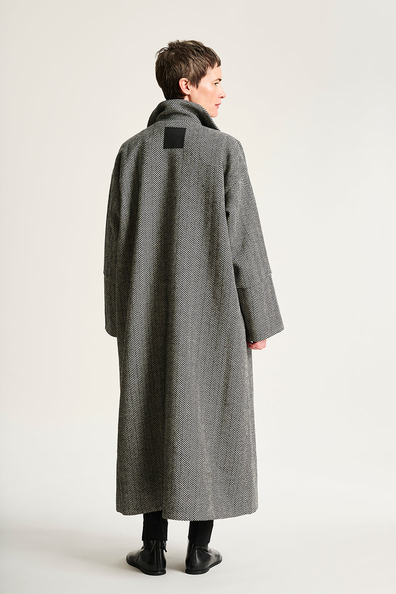 Nishin long coat