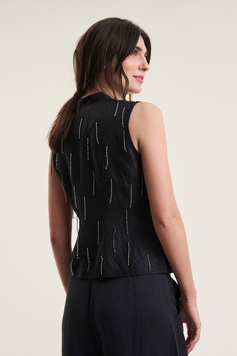 Airy linen waistcoat