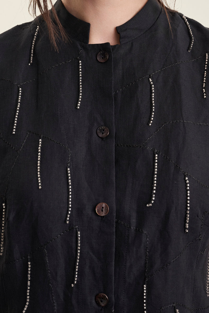 Airy linen waistcoat