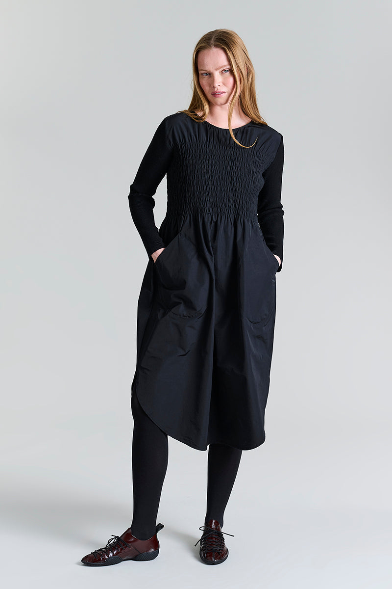 Fukkura poplin dress with smock