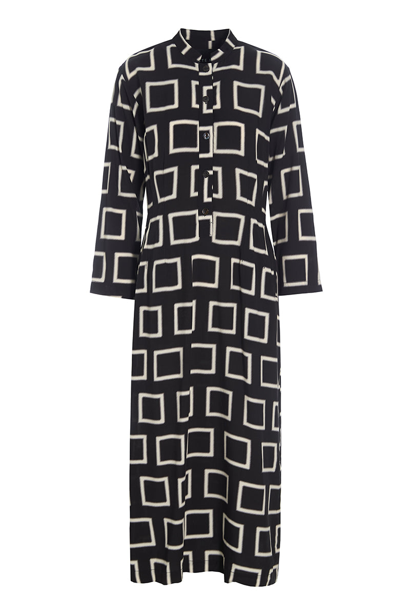 Iki dress with buttons