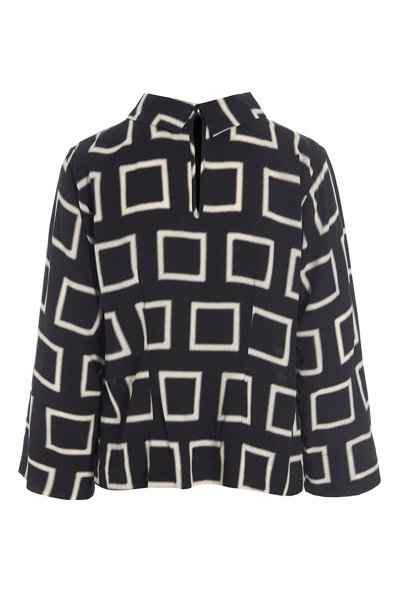 Iki blouse