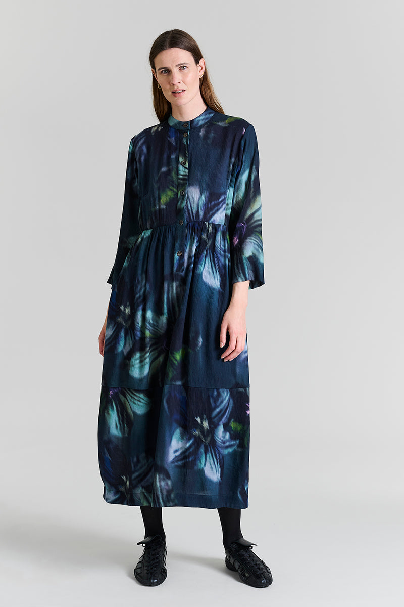 Transition flower dress