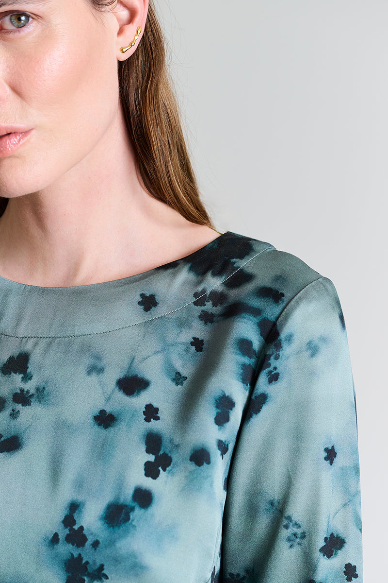 Frozen flowers FSC blouse