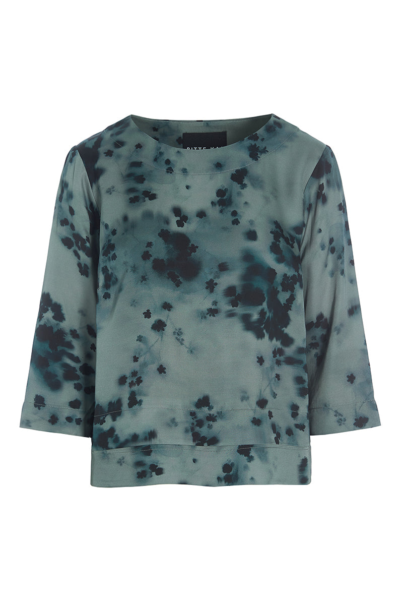 Frozen flowers FSC blouse