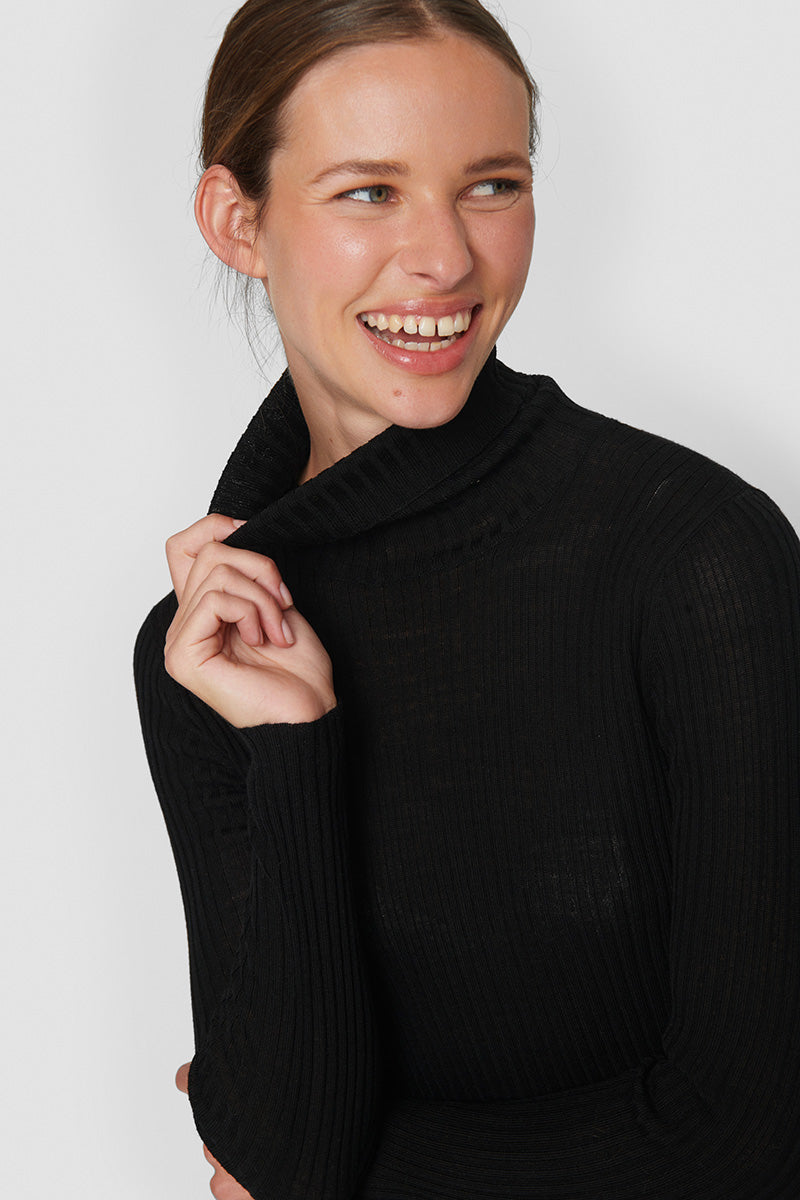 New wool turtleneck pullover