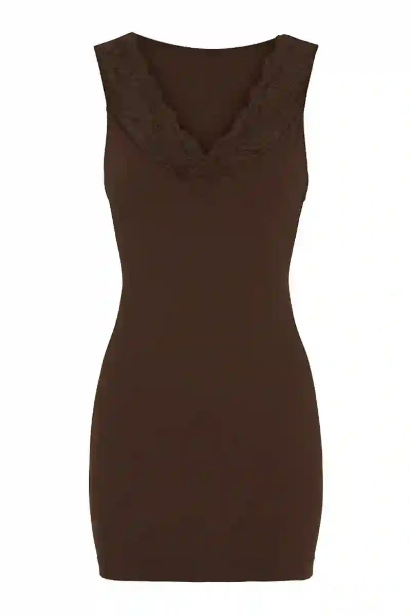 Belen rib v-lace top plus