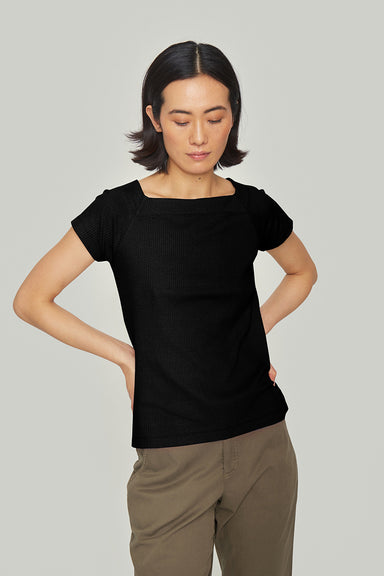Globe rib t-shirt square neck