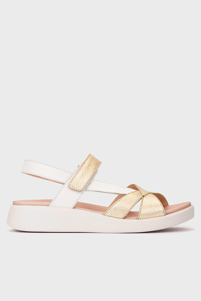 Mar 52 sandals