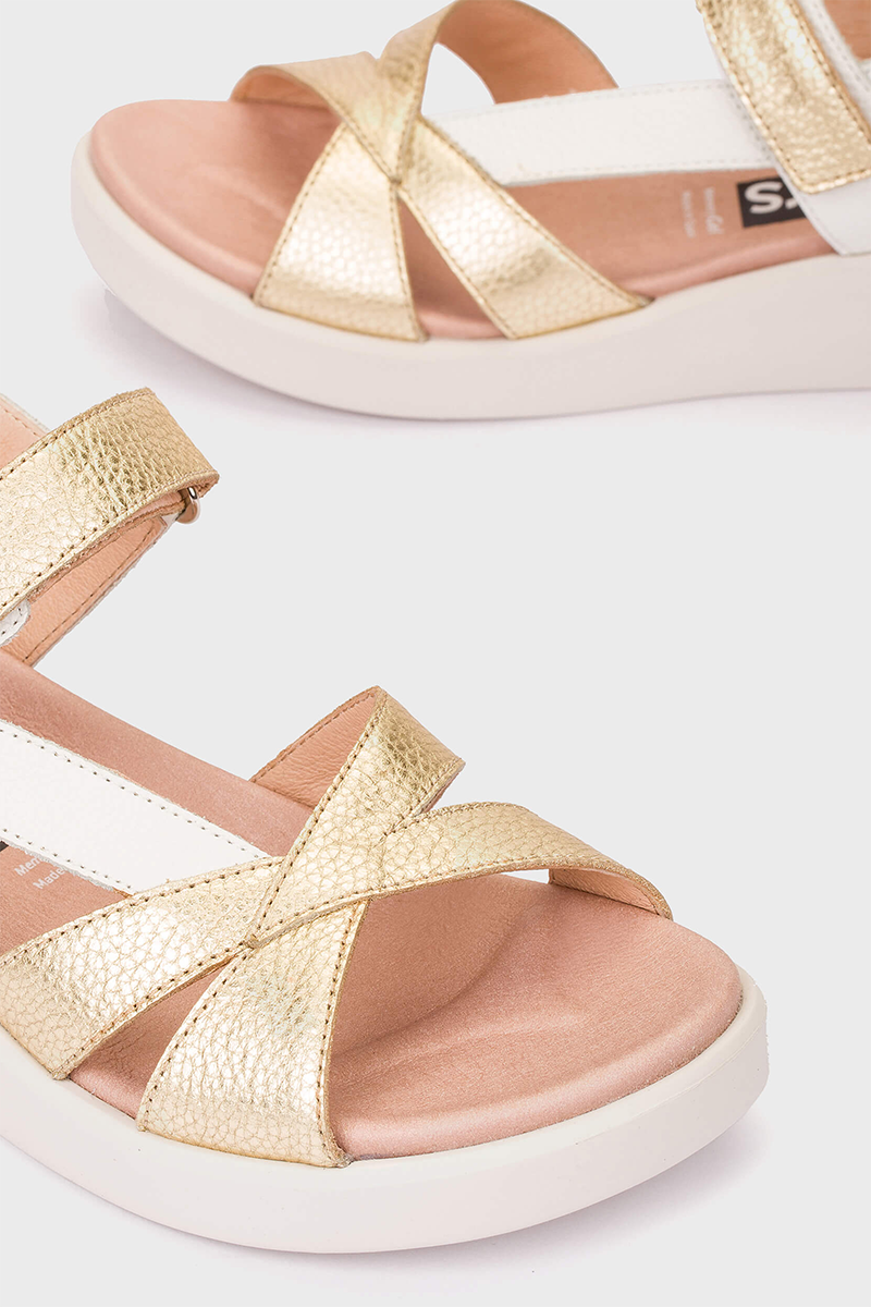 Mar 52 sandals