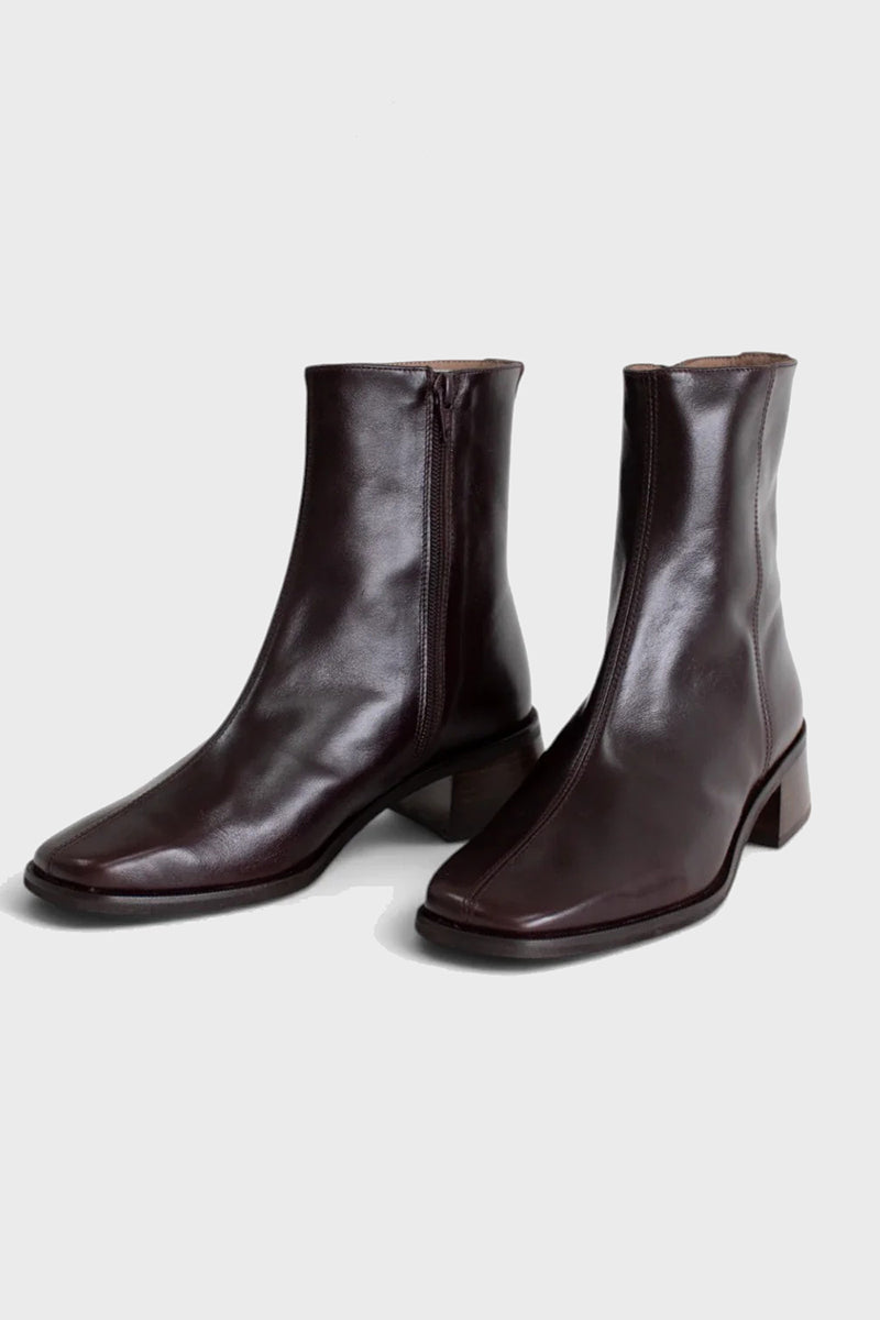 Block heel ankle boots