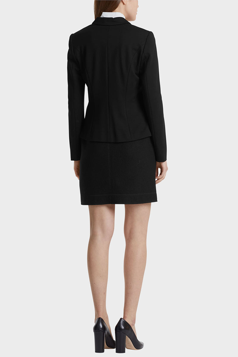 Light blazer in fine jersey