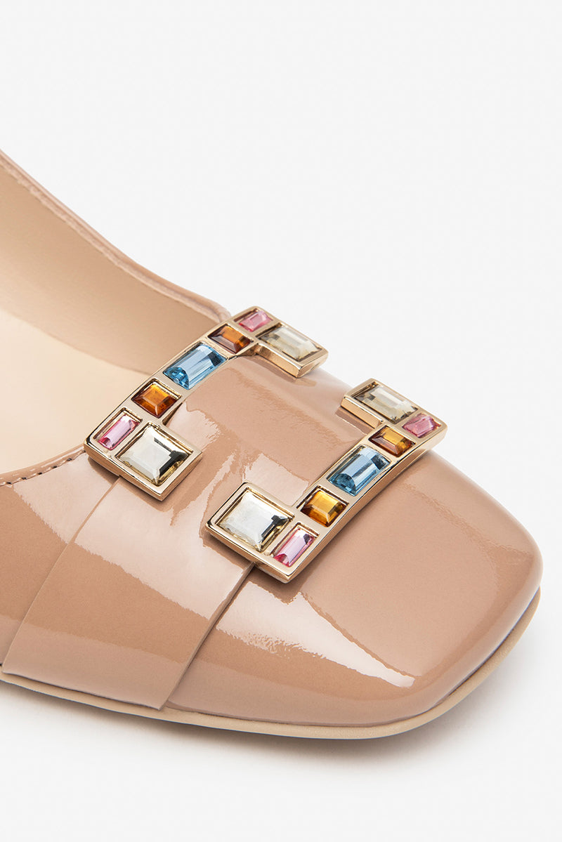 Vernice leather pumps