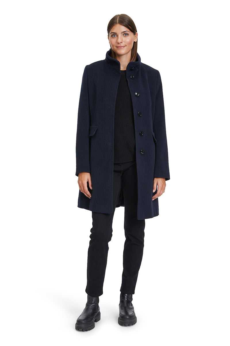 Wool coat with stand-up collar