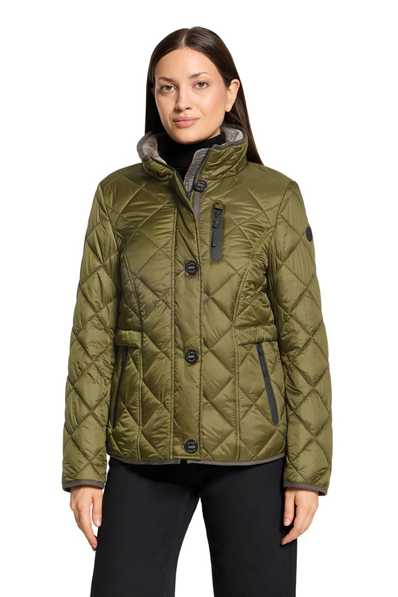 Diamond-quilted jacket