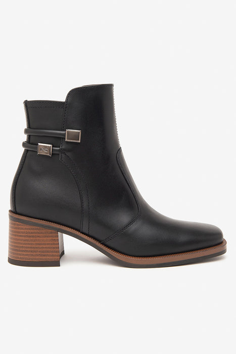 Leather ankle boots