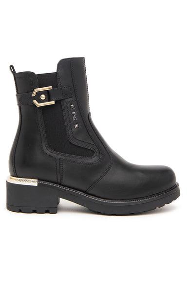 Leather chelsea boots