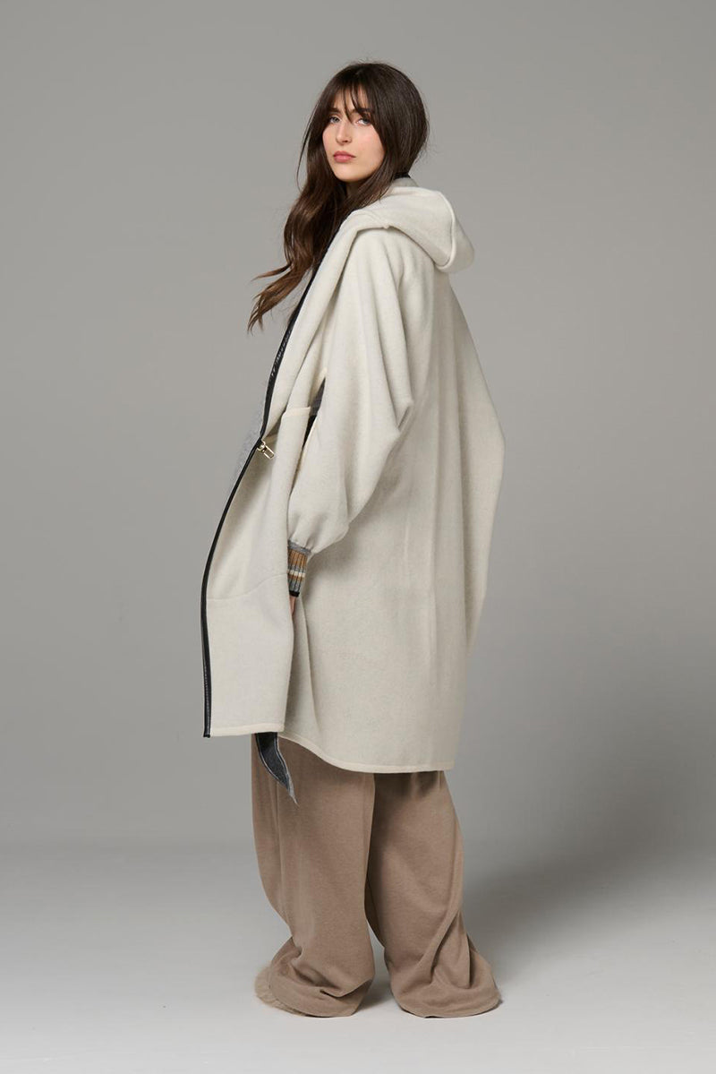 Kimono with hood