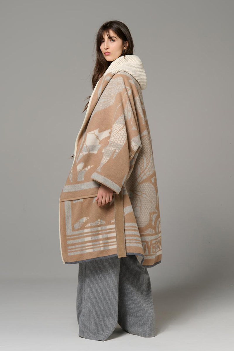 Kimono with hood