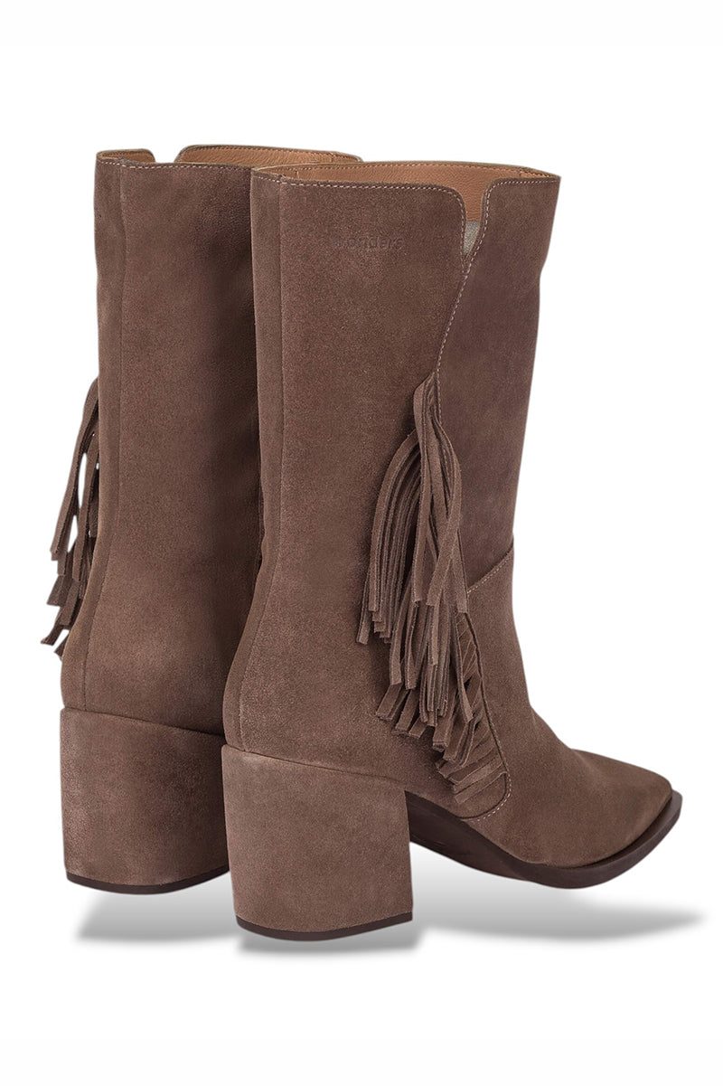Ankle boots