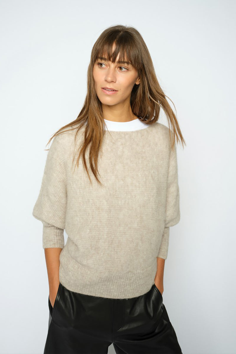 MMThora Boatneck Knit