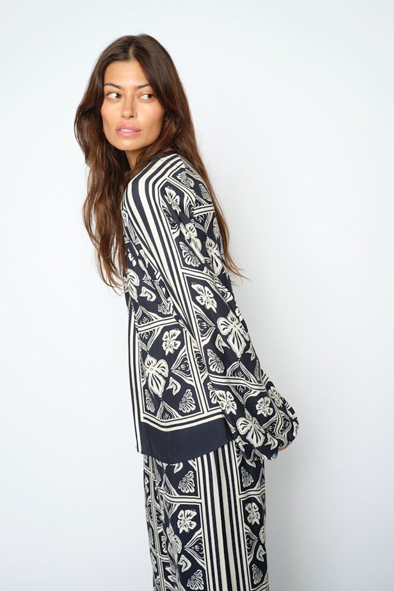 MMMilkey Linocut Blouse