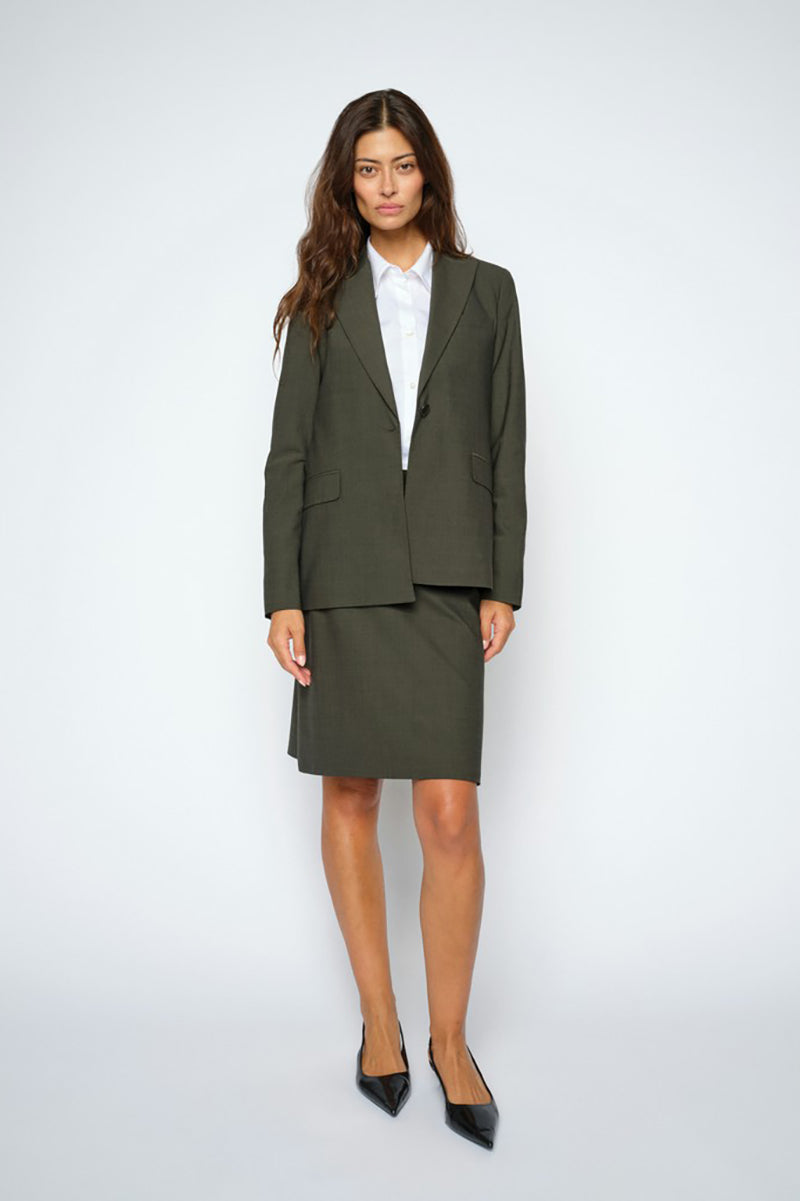 MMPacey Dynamic Luxe Skirt