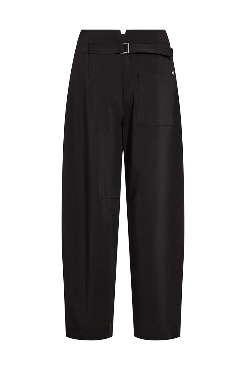 MMMaxine Nellie Pant