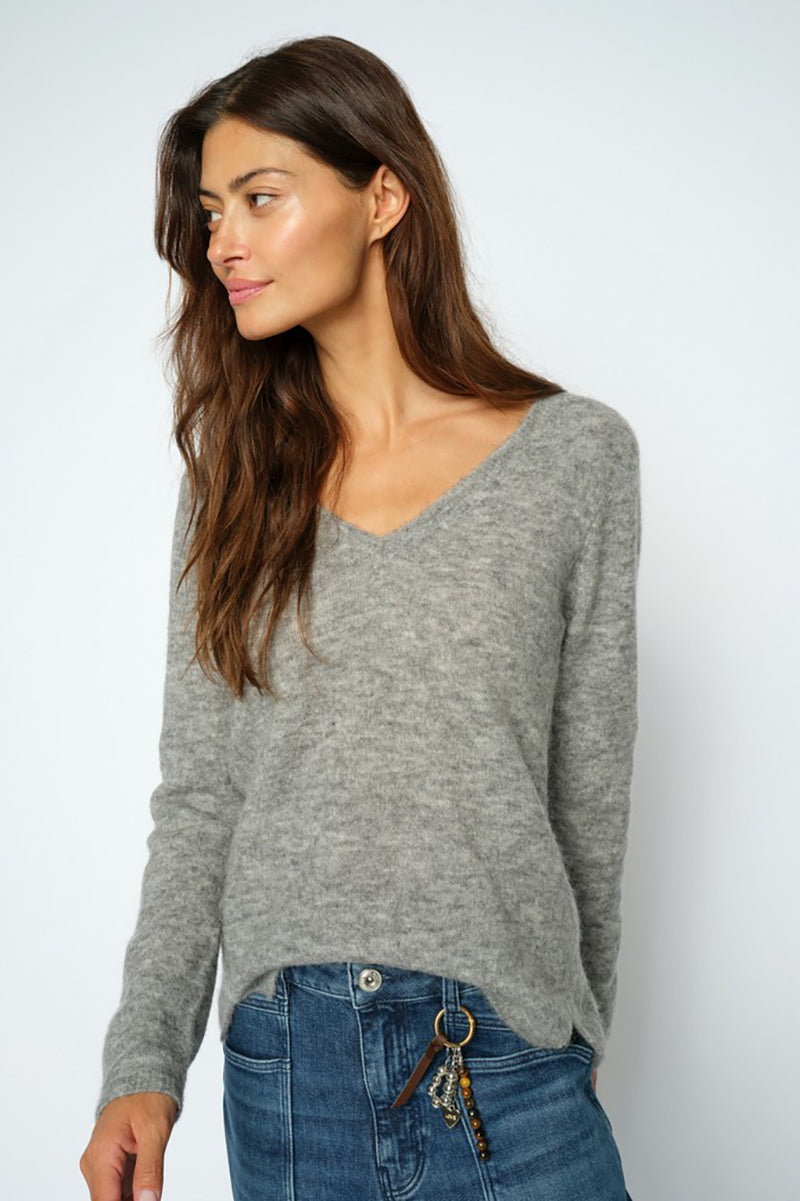 MMMape Sophia V-Neck Knit