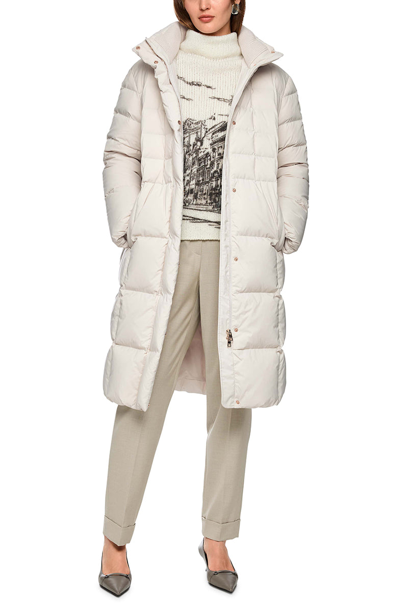 Quilted down coat with hood