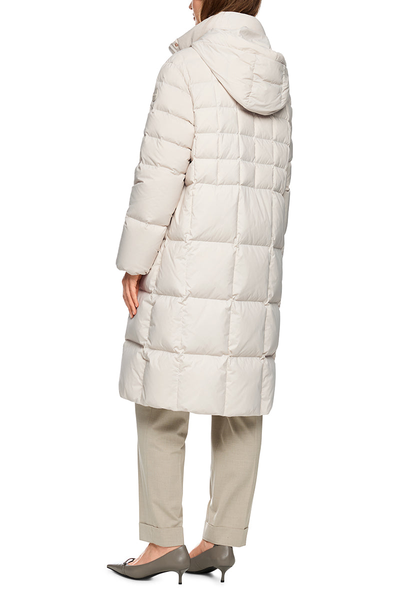 Quilted down coat with hood