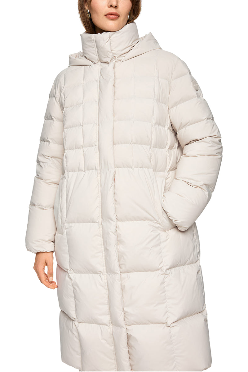 Quilted down coat with hood