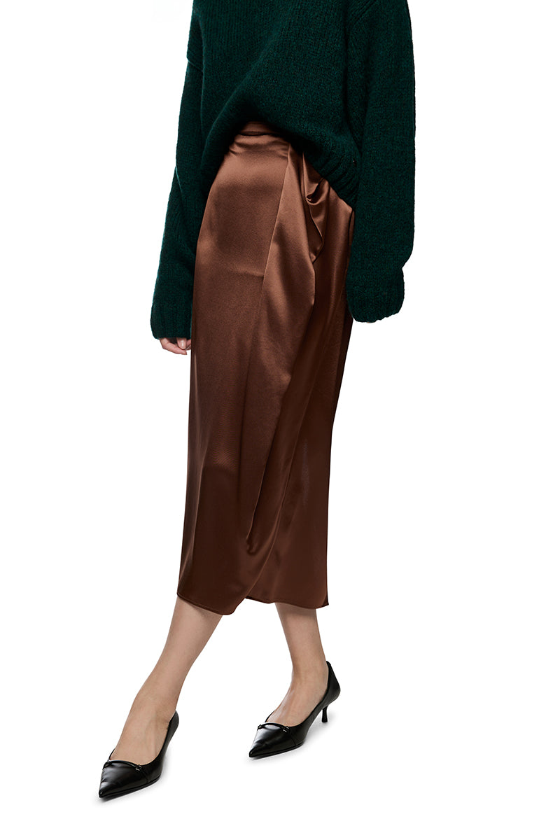 Calf-length skirt with draping