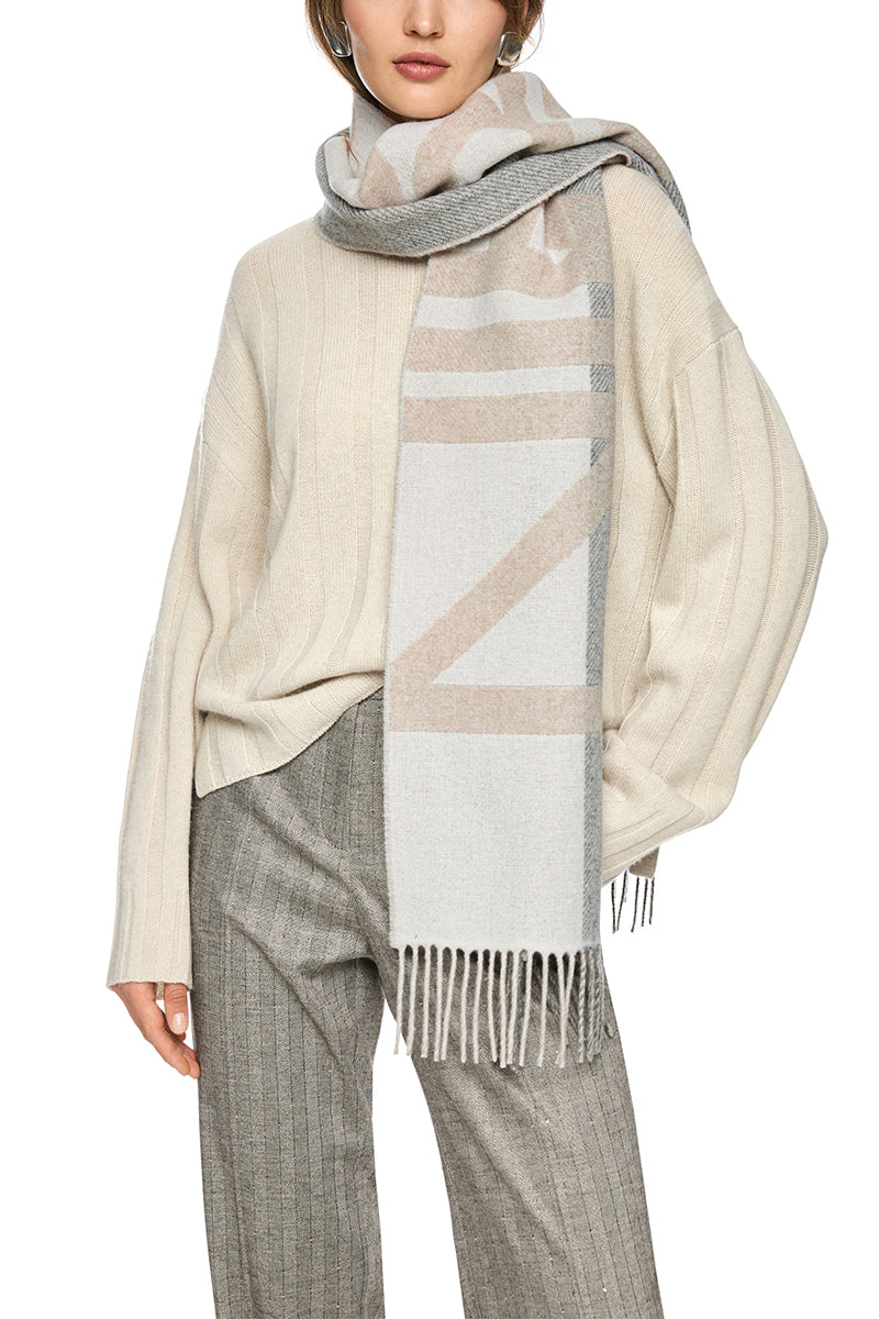 Scarf in wool blend with logo print