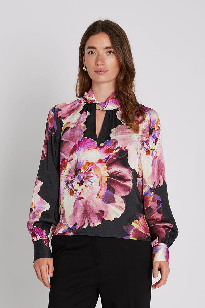 Sorin blouse