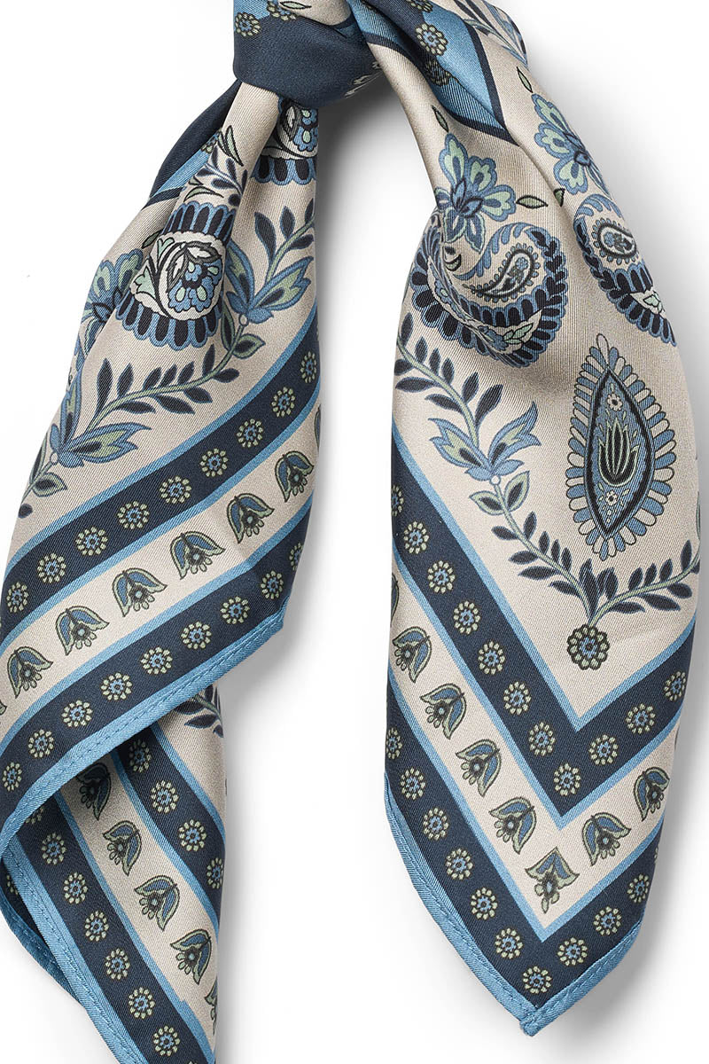 Scarf silk, large