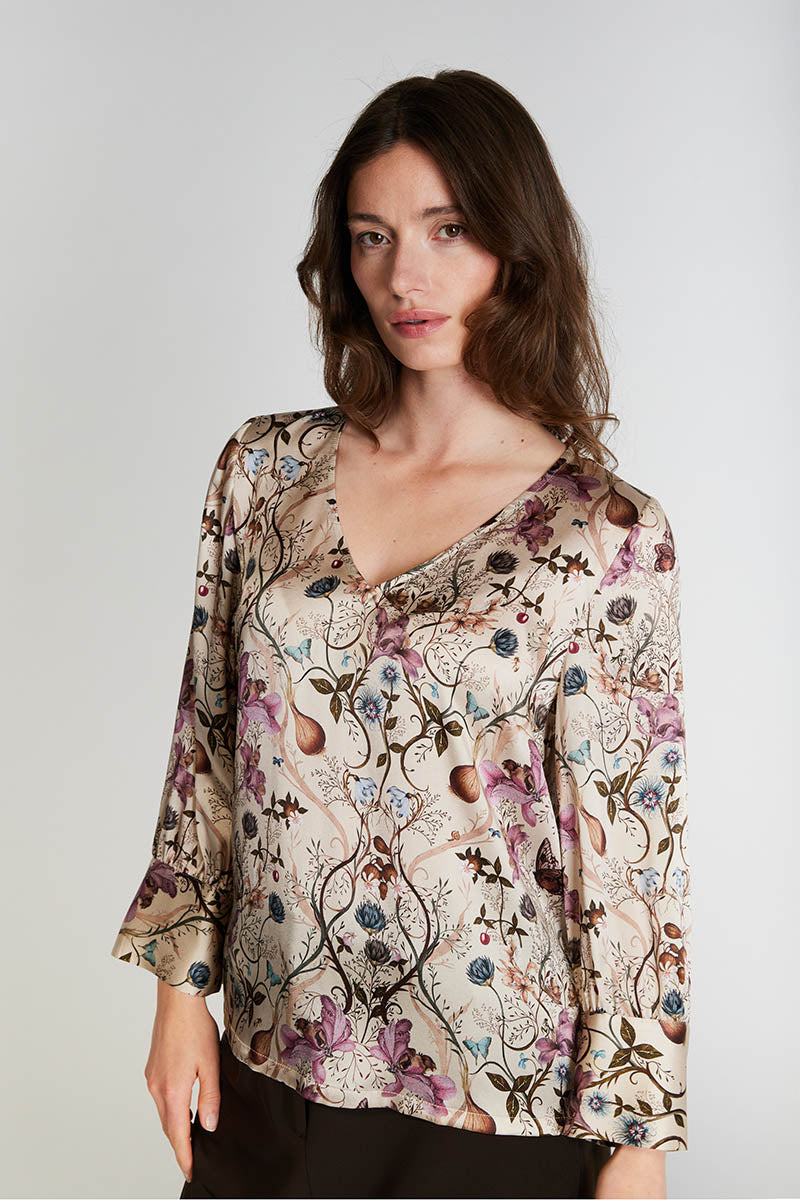 Tunara silk blouse