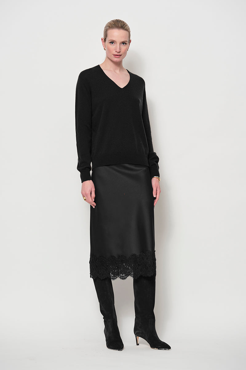 Lace hem sating skirt