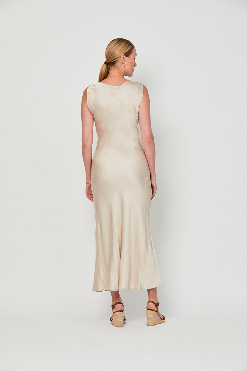 Sleeveless V-neck dress