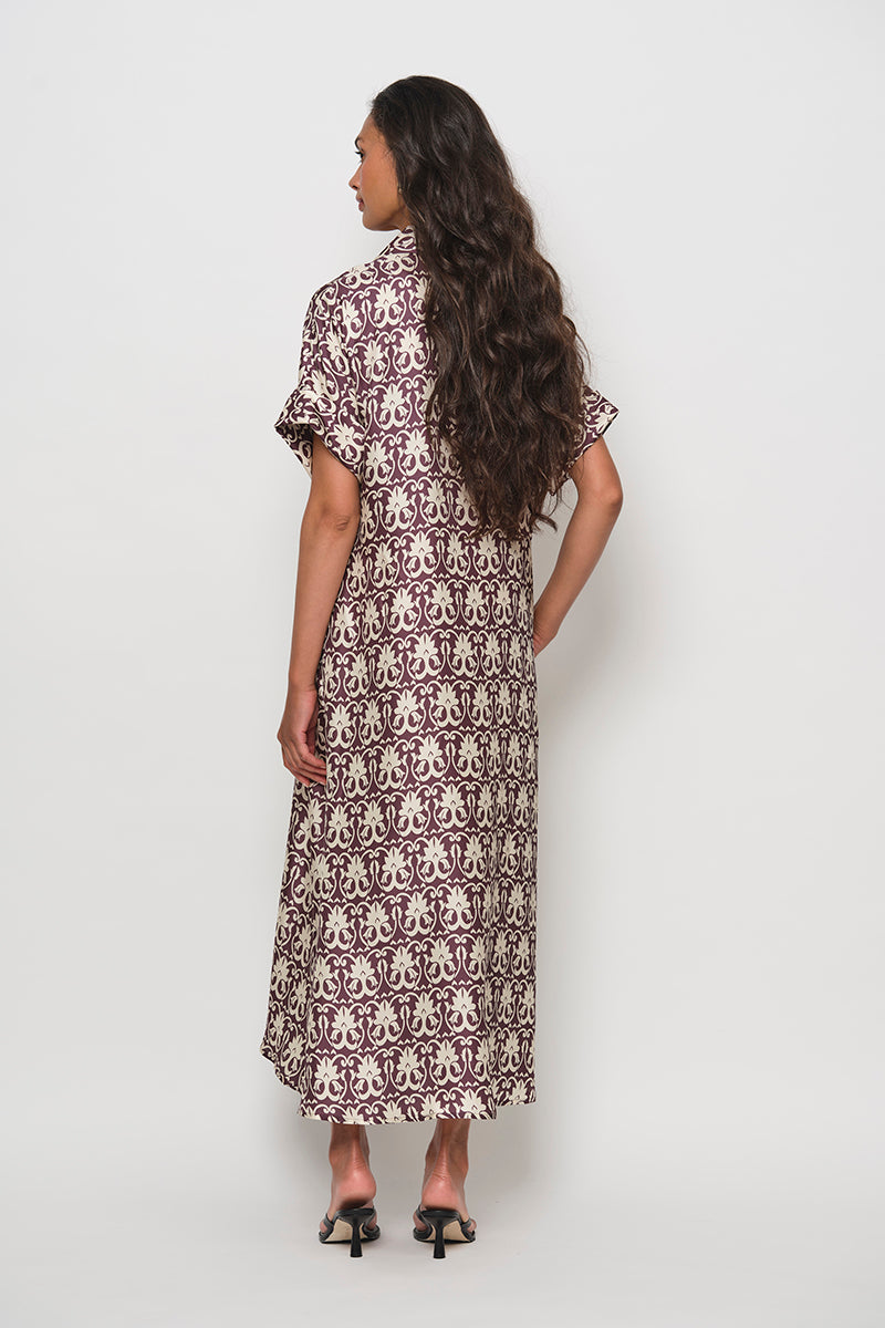 Long shirt collar dress