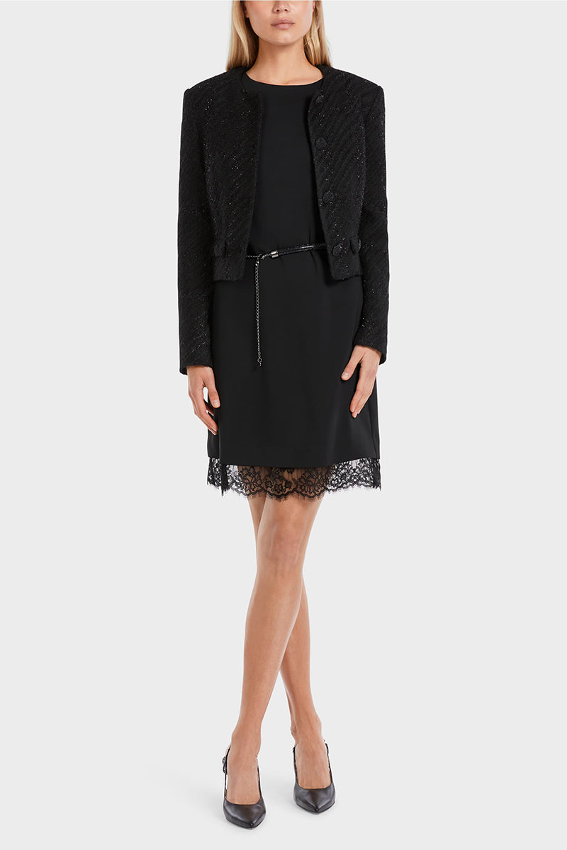 Short dress with delicate lace