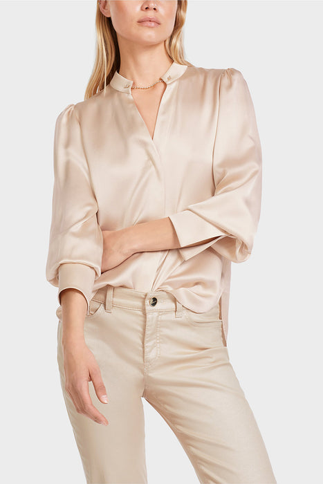 Elegant silk blouse with stand up collar